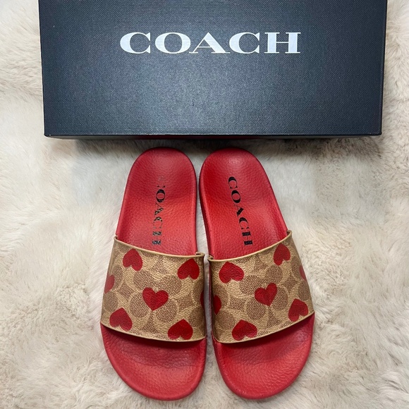 Coach Slides Size 6 - Picture 1 of 4